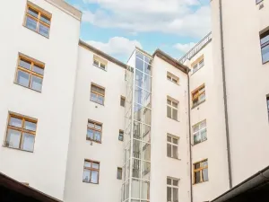 Pronájem bytu 2+kk, Pardubice, Bubeníkova, 50 m2