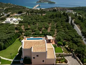 Prodej vily, Stérnes Héraklion, Řecko, 340 m2