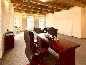 Pronájem kanceláře, Jihlava, Komenského, 61 m2