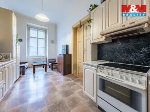 Prodej bytu 2+1, Praha, Karlínské náměstí, 102 m2