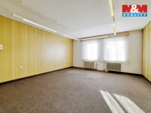 Prodej výrobních prostor, Mariánské Lázně - Úšovice, U Mlékárny, 1870 m2