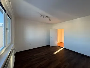 Pronájem bytu 3+1, Liberec, Dobiášova, 75 m2