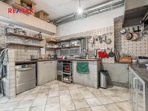 Pronájem obchodního prostoru, Praha - Žižkov, Husitská, 120 m2