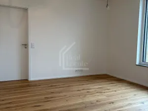 Pronájem bytu 2+kk, Praha - Radlice, U Komína, 45 m2