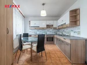 Prodej rodinného domu, Dobřany, Zahradní, 100 m2