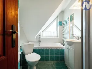 Prodej rodinného domu, Malenice, Na Bendov, 124 m2