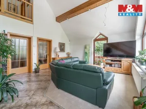 Prodej rodinného domu, Benecko, 224 m2