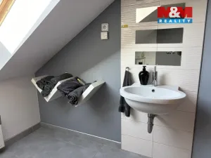 Pronájem kanceláře, Pardubice - Zelené Předměstí, Štefánikova, 96 m2