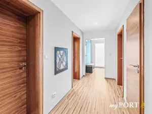 Pronájem bytu 3+kk, Plzeň, V Hájku, 88 m2