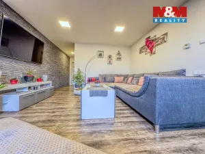 Prodej rodinného domu, Lovosice, S. K. Neumanna, 200 m2