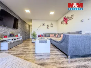 Prodej rodinného domu, Lovosice, S. K. Neumanna, 200 m2