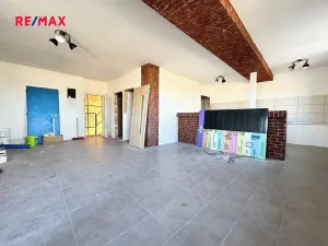 Prodej obchodního prostoru, Jindřichův Hradec, 150 m2