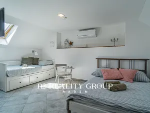 Pronájem rodinného domu, Skalka, 446 m2