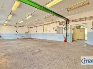 Pronájem skladu, Moravany, 533 m2