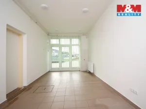 Prodej kanceláře, Hradec Králové - Slezské Předměstí, Vážní, 290 m2