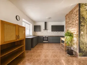 Prodej rodinného domu, Přerov nad Labem, 283 m2