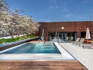 Pronájem kanceláře, Praha - Michle, Vyskočilova, 500 m2