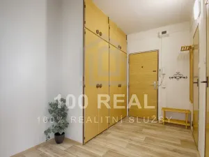 Pronájem bytu 2+1, Hradec Králové, Brožíkova, 55 m2