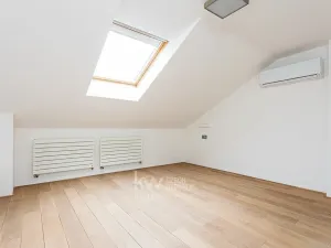 Prodej bytu 5+kk, Praha - Bubeneč, Jaselská, 192 m2