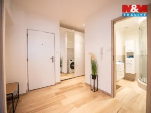 Pronájem bytu 3+kk, Hradec Králové - Nový Hradec Králové, Čajkovského, 62 m2