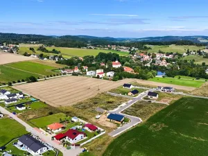 Prodej pozemku pro bydlení, Lešany, 735 m2