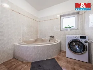 Prodej rodinného domu, Radonice, Růžičkova, 182 m2