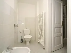Pronájem bytu 2+kk, Praha - Vršovice, Žitomírská, 33 m2