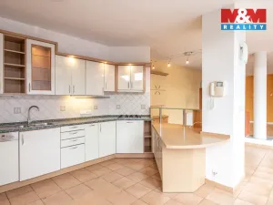 Prodej rodinného domu, Brno - Žebětín, Kohoutovická, 285 m2