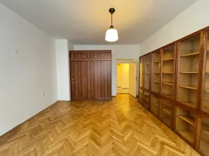 Pronájem bytu 3+1, Praha, Kolínská, 93 m2