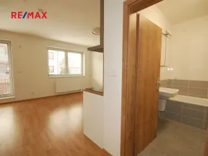 Pronájem bytu 1+kk, Kutná Hora, V Zákoutí, 36 m2