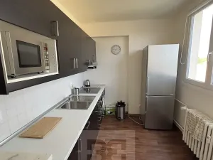 Pronájem bytu 2+1, Benešov, 50 m2