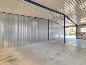 Pronájem výrobních prostor, Praha, Poděbradská, 250 m2