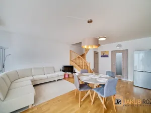 Prodej bytu 3+kk, Černý Důl, 92 m2