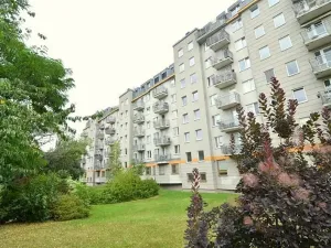 Pronájem bytu 2+kk, Praha - Libeň, Kovanecká, 57 m2