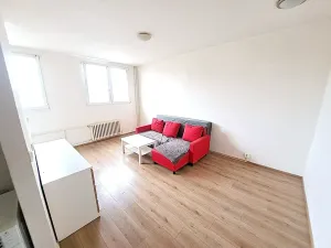 Pronájem bytu 1+kk, Praha - Vysočany, U vinných sklepů, 30 m2