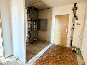 Pronájem bytu 2+kk, Praha - Hloubětín, Kardašovská, 44 m2