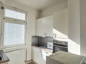 Pronájem bytu 1+kk, Zlín, Kvítková, 22 m2