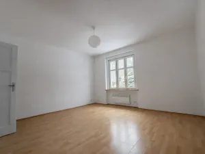 Pronájem bytu 1+1, Karlovy Vary, Kollárova, 39 m2