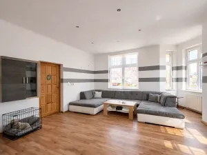 Pronájem bytu 3+1, Karlovy Vary, Lad. Koubka, 70 m2