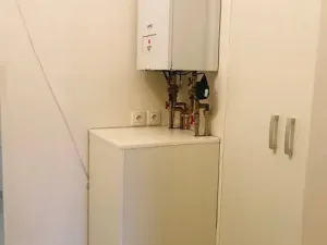 Pronájem bytu 1+kk, Praha, Slezská, 22 m2