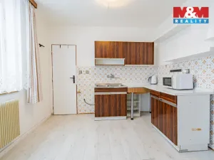 Prodej rodinného domu, Třešť, Roštýnská, 320 m2
