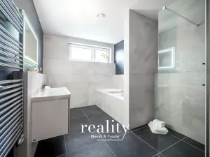 Pronájem bytu 3+kk, Brno, Komárovská, 66 m2