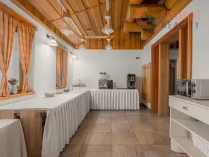 Prodej ubytování, Lednice, 21. dubna, 750 m2