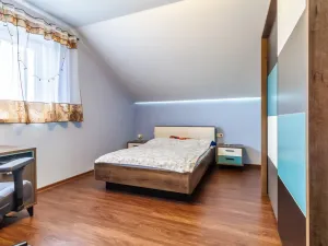 Prodej rodinného domu, Babice, Starobabická, 200 m2