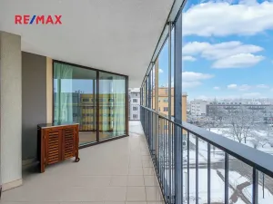 Pronájem bytu 2+kk, Praha - Žižkov, Ke kapslovně, 64 m2