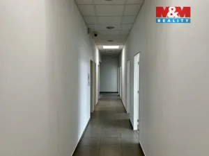 Pronájem kanceláře, Nupaky, Komerční, 100 m2