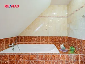 Prodej bytu 4+1, Jindřichův Hradec, Miřiovského, 140 m2