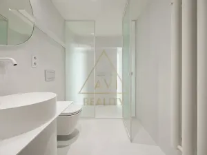 Pronájem atypického bytu, Praha - Modřany, Československého exilu, 41 m2