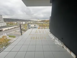 Pronájem atypického bytu, Praha - Modřany, Československého exilu, 41 m2