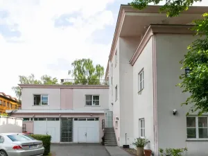 Prodej rodinného domu, Praha, 854 m2